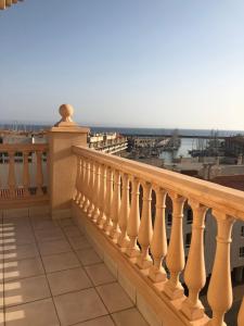 Balkón alebo terasa v ubytovaní Puerto Fino Apartamentos