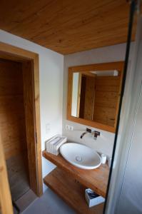 Koupelna v ubytování Haus Iris + 37 fotografií