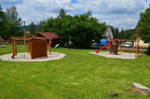 Herní místnost nebo prostor pro děti v ubytování Apartmány Nova Lake