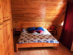 Postel nebo postele na pokoji v ubytování Viesu nams Barži