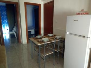 Kuchyň nebo kuchyňský kout v ubytování Labrini's House