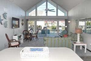 4510 Seaview Street NMB Home