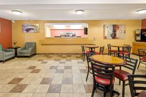 Fotografie z fotogalerie ubytování Super 8 by Wyndham Albuquerque West/Coors Blvd v destinaci Albuquerque