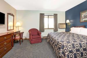 Gallery image of Super 8 by Wyndham Hudson in Hudson