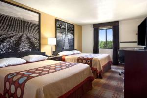 Gallery image of Super 8 by Wyndham Idaho Falls in Idaho Falls