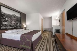 Postel nebo postele na pokoji v ubytování Super 8 by Wyndham Fernley + 26 fotografií