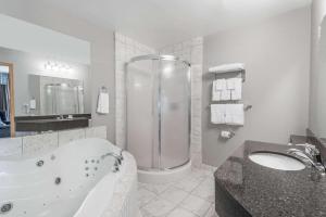 Gallery image of Super 8 by Wyndham Port Elgin in Port Elgin