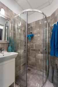 Un baño de Budapest Holidays Fashion 45 fotos más