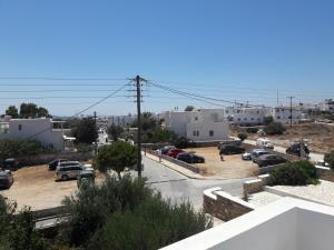 Gallery image of Rania Apartments in Antiparos Town