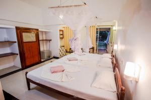 Gallery image of Sea view Beach Resort in Unawatuna