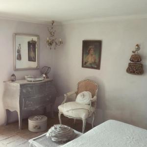 Postel nebo postele na pokoji v ubytování B&B La Locanda Di Cavoleto