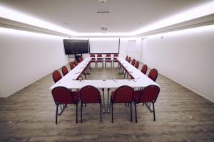 Konferenční prostory v ubytování Hotel la Meridiana, Lake & SPA + 37 fotografií