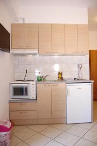 Kuchyň nebo kuchyňský kout v ubytování Panorama Elafonisos