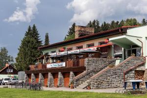 Galeriebild der Unterkunft Hotel Racek in Černá v Pošumaví