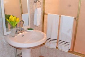 Koupelna v ubytování Saona Beach House - Bed and Breakfast
