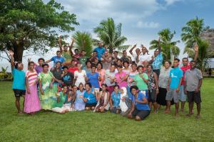 Crianças ficando em Paradise Taveuni