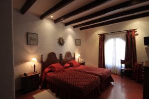 Posteľ alebo postele v izbe v ubytovaní Petit Hotel Ses Rotges - Only Adults