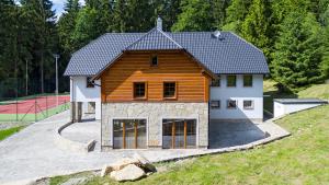 Budova, kde se apartmán nachází