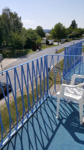 A balcony or terrace at Gasthof Paradiesgartl