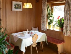 Foto dalla galleria di Active B&B Prairerhof a Scena