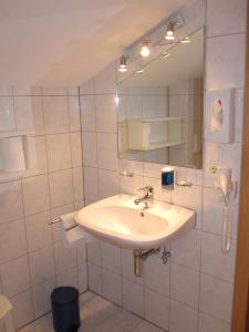 Koupelna v ubytování Gasthof Ebner
