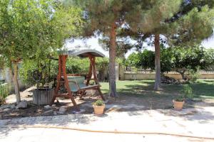 A garden outside La Toscana