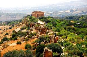 a view of the ruins of the ancient city at La Bouganville in Ioppolo Giancaxio