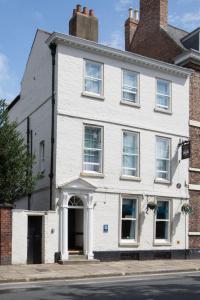 Gallery image of Georgian House & Mews in York