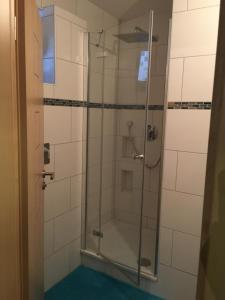 Ванная комната в Anton‘s Souterrain-Wohnung