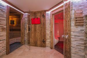 Koupelna v ubytování Johannesbad Thermalhotel Ludwig Thoma