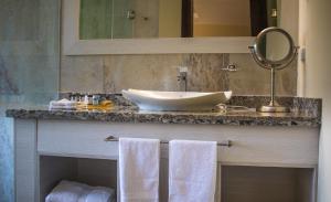 Koupelna v ubytování Hotel Medina Del Lago
