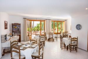Ресторан / где поесть в Hotel Buigues
