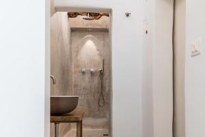 Ein Badezimmer in der Unterkunft Di Lorenzi Albergo Diffuso