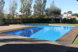 Bazén v ubytovaní Hostalet de Begur - Adults Only alebo v jeho blízkosti