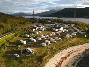 Gallery image of Tjeldsundbrua Camping in Evenskjer