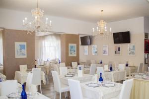 Gallery image of Hotel Cristall in San Benedetto del Tronto