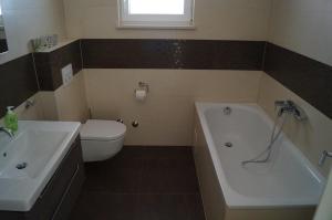 Koupelna v ubytování Apartmani Nada