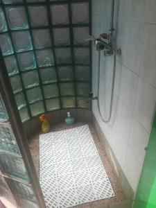 Kúpeľňa v ubytovaní Tiszavirág Nyaralóház