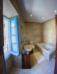 Koupelna v ubytování Casa Azzopardi Suites