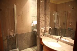 Koupelna v ubytování Garni Hotel Aleksandar