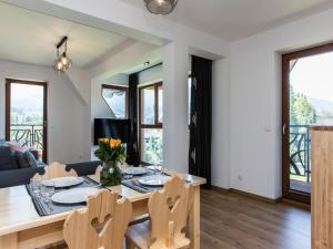 Posedenie v ubytovaní Polana Szymoszkowa Ski Resort - Mountain View Apartments
