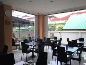 Restaurace v ubytování Leelawadee Grand Hotel
