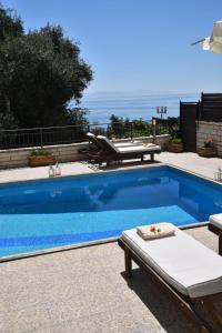 Piscina en o cerca de Achillion Luxury Corfu Villa