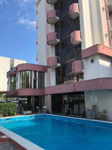 Bazén v ubytování Hotel Flamingo nebo v jeho okolí