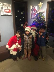 Bambini che soggiornano presso Yun Meng Xianjing Homestay