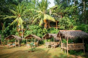 Сад в Jungle Village Unawatuna