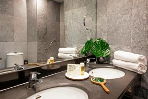 Gallery image of Chic & Basic Velvet in Barcelona