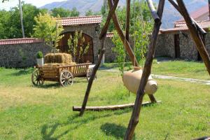 Splošen pogled na gorovje oz. razgled na gore, ki ga ponuja gostišče