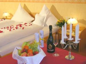 Galeriebild der Unterkunft Land-gut-Hotel Räuber Lippoldskrug in Alfeld