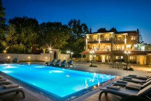 The swimming pool at or close to Hidden Gem Estate - Superior luxury villa large private pool stunning sea & mountain views 5 acres of lush gardens World class accommodation